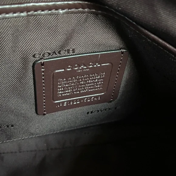 Coach Oxblood Leather Shoulder Bag with Crossbody strap (Sutton Crossbody) - Picture 3 of 6